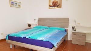 Bild 19: Ferienhaus Laura in Malcesine in einem 2500 m² großen Olivenhain