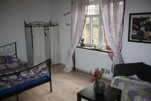 weckt mit seiner Gestaltung Lust, einmal selbst wieder zum Instrument zu greifen...