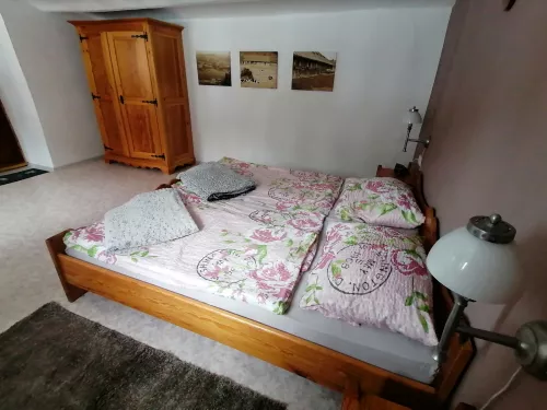Schlafzimmer Nr. 1