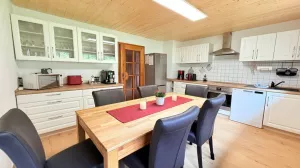 zur Erstausstattung
Kaffeebohnen
Tee
Kaba
Zucker