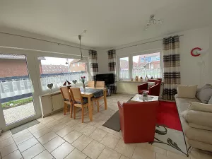 Bild 7: Norddeich EG-Ferienwohnung-3 Personen+Hund, 2 Schlafz. Fahrräder strandnah