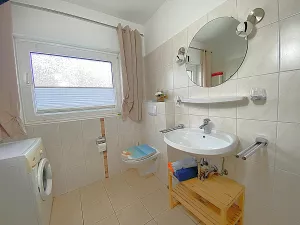 Bild 14: Norddeich EG-Ferienwohnung-3 Personen+Hund, 2 Schlafz. Fahrräder strandnah