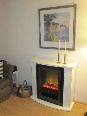Am Kamin Bild 26: Fewo Ankerplatz-Schönhagen, 800 m zur Ostsee mit Hund, W-Lan + Fahrräder