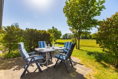 Ferienwohnung in Dranske: Insel Rügen; Maisonettewohnung von Privat; W-LAN; 400m vom Strand