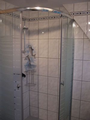 Bild 9: Hooksiel: Fewo MÖWE. Zentral, strandnah, ruhig gelegen, mit Balkon