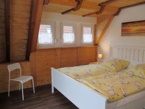 Bild 8: Hooksiel: Fewo MUSCHEL. Zentral, strandnah, Terrasse+Balkon, max. 2 Hunde!