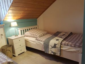 Schlafzimmer 2/ Kinderschlafzimmer Bild 20: Urlaub im gemütlichen Ferienhaus Waldhäuschen Zandt- Bayerischer Wald