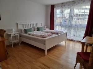 Bild 6: 3-Zimmer-Ferienwohnung direkt am Fehnkanal