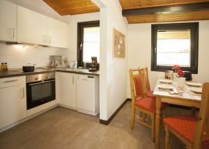 Bild 5: Ferienhaus Woodland Lodge mit eingezäuntem Garten in Winterberg-Niedersfeld