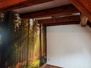 kleiner Blick ins Schlafzimmer mit der Baumrindenlampe
