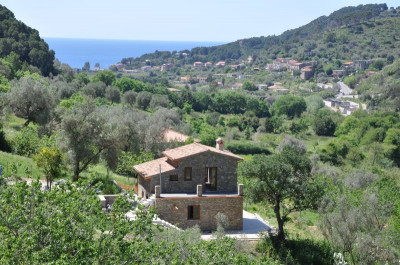 Ferienhaus in Montecorice: Kampanien, Cilento - Ferienhaus mit Pool und Meerblick nahe Castellabate
