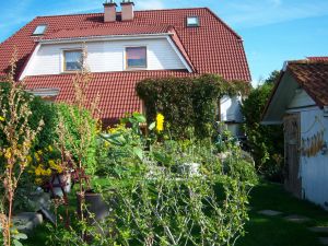 Bild 1: Fewo Hinz auf Rügen erwartet Sie und Ihre Vierbeiner