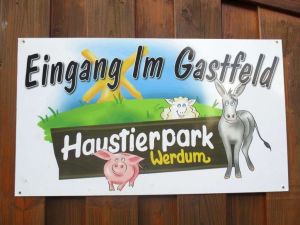 Bild 17: Luftkurort Werdum: Dachgeschoss-Fewo STEUERMANN mit Balkon und Garten