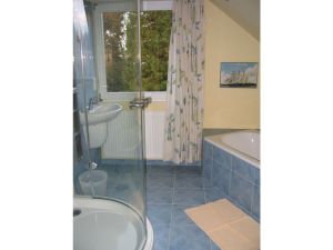 Bild 8: Gemütliche Ferienwohnung Friesenblau OG (60qm ; 3 Personen)