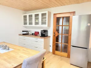 Wohn - Essküche OG Bild 11: Wellness Ferienhaus Schwarzwaldhaus Zwink Enzklösterle Sauna BBQ Garten