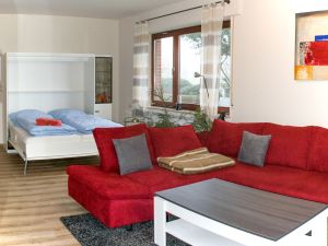 Bild 1: Modern möbelierte Ferienwohnung Albert in Strandnähe im Nordseebad Dangast