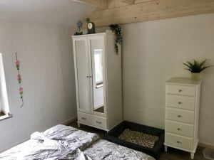 Bild 11: Ferienhof Pfotenglück in der Eifel Einheit Waldblick