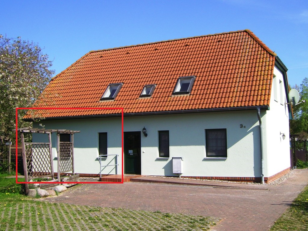 Landhaus am Teich - Ferienwohnung rot - Saaler Bodden - Ostsee