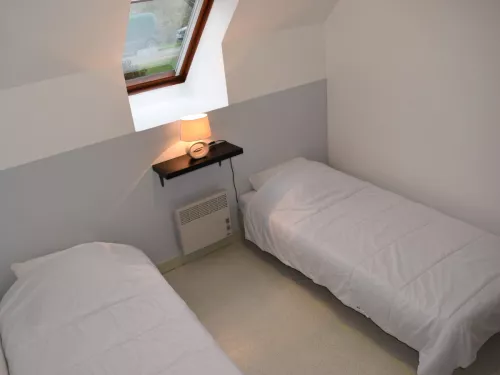 Schlafzimmer mit 2 Einzelbetten