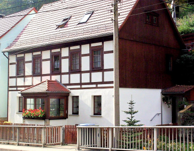 Ferienwohnung in Bad Schandau: Neue Ferienwohnung in unserem Fachwerkhaus in Bad Schandau