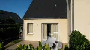 Bild: F115b Haus am kilometerlangen Strand. Hunde willkommen! Eingez. Garten