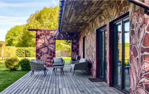 Bild 2: P104a Ferienhaus Mikosch mit eingezäunten Garten fußläufig zum Wasser