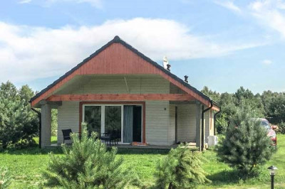 Ferienhaus in Wicko: Habenda-Houses - Bungalow am See mit exklusivem Zugang zur Ostsee