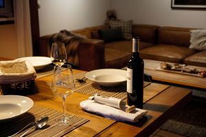 Hochwertige Ledercouch, ausreichend für 5 Personen