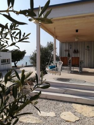 Bild 19: Camp Buqez - Beachvilla Stella No. 30 - mit Whirlpool