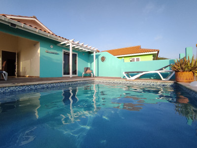 Ferienhaus in Fontein: Cas BON BINI - Ferienhaus mit Pool auf Curacao in der Karibik