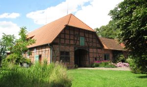 Bild 4: Henneken Hüs - Urlaub auf dem Bio-Bauernhof im historischen Fachwerkhof