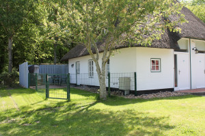 Bild: Reetdach-Haushälfte LUV - Haubarg Sattlerhof Pension
