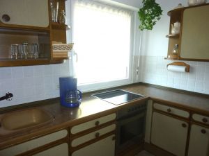 voll ausgestattete separate Küche