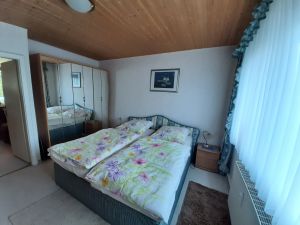 Bild 8: Ferienwohnung Waldblick im Wintersportort Oberhof