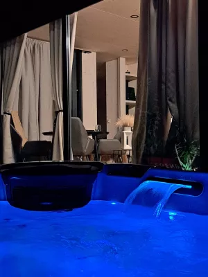 Bild 8: Resort "10gardens" - Beachvilla Stella #2 - 1. Meerreihe mit Whirlpool