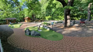 Minigolf im Kurpark
