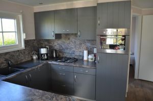 komplett eingerichtete Küche inkl. Spülmaschine