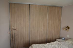 Grosser Einbauschrank