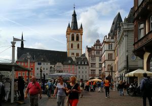 Trierer Hauptmarkt im Zentrum von Trier
