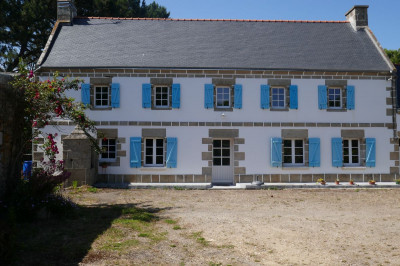 Ferienhaus in Beuzec-Cap-Sizun: großzügiges Bauernhaus mit Sauna in der Bretagne