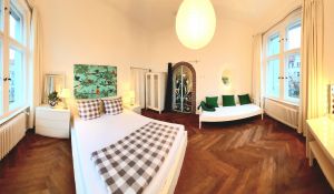 Bild 9: Große Ferienwohnung 2 Schlafzimmer Nähe Kurfuerstendamm KaDeWe