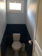 separate Toilette