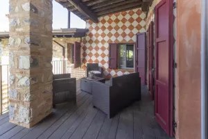 Bild 3: Komfortable Ferienwohnung im Cascina Carai am Iseo See mit schönem Seeblick