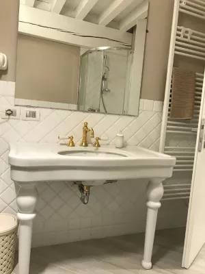 Bild 14: Komfortable Ferienwohnung im Cascina Carai am Iseo See mit schönem Seeblick