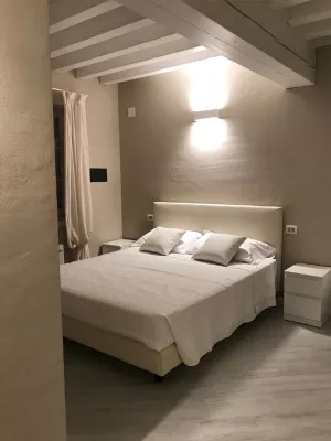 Bild 10: Komfortable Ferienwohnung im Cascina Carai am Iseo See mit schönem Seeblick