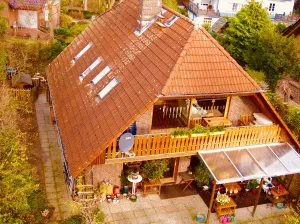 Die Wohnung liegt im 1. OG