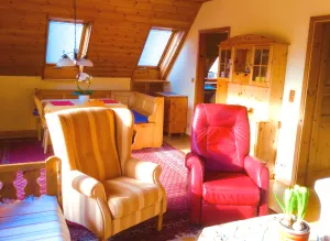 Großes und gemütliches Wohnzimmer