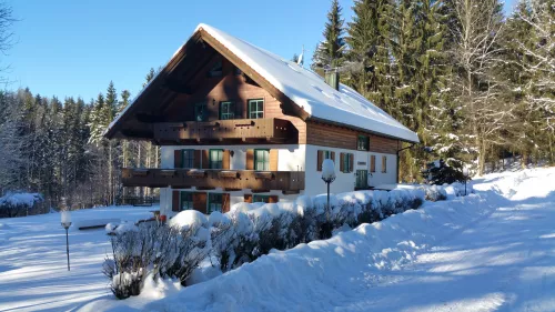 Waldhaus Sonnenberg im Winter