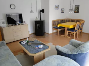 Bild 6: Gästehaus Zollerblick, Fewo am Fuße der Burg Hohenzollern