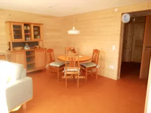 Bild 3: Ruhige, sonnige Bio-Ferienwohnung im Wald in Fast-Alleinlage